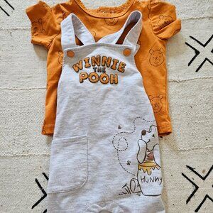 Winnie the Pooh shortalls / shorts overalls 12 months